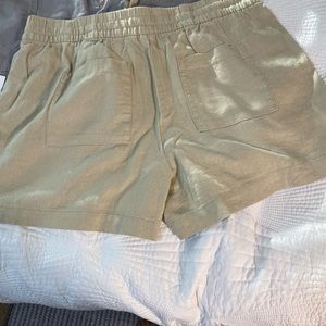 (3) Women’s GAP Drawstring Shorts